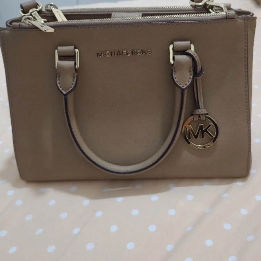 کیف مایکل کورس اورجینال
