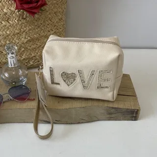 کیف لوازام شخصی و آرایشی