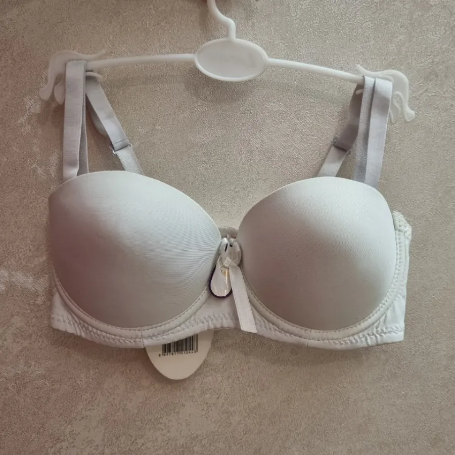 سوتین دکلته