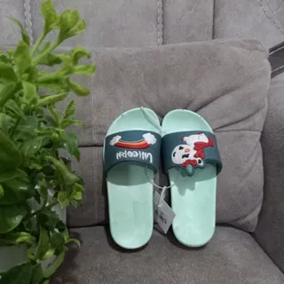 دمپایی بچگونه سایز 27/ 28