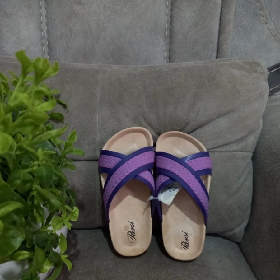 دمپایی بچگونه