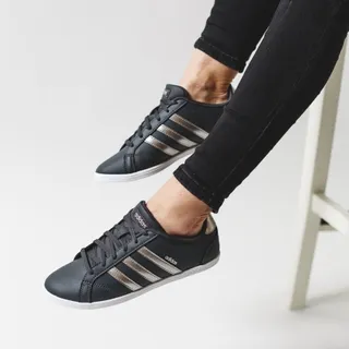 کفش آدیداس Adidas