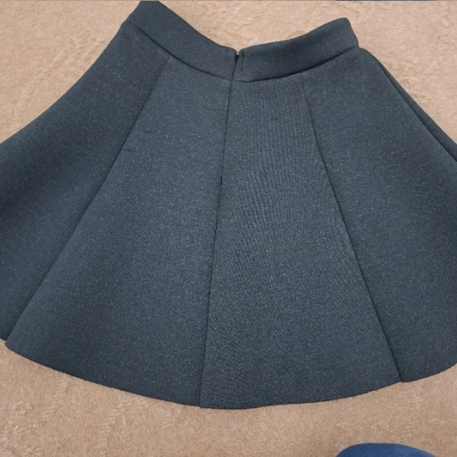 دامن عروسکی