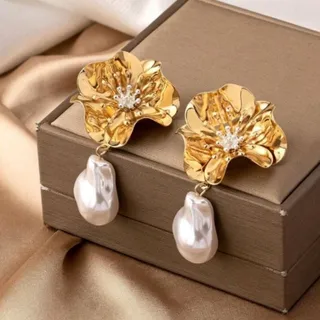 گوشواره طرح گل