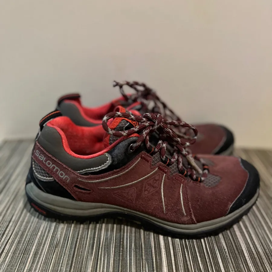 کتونی اورجینال سالمون 37