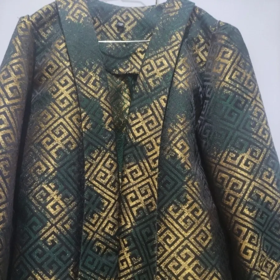 مانتو ژاکارد