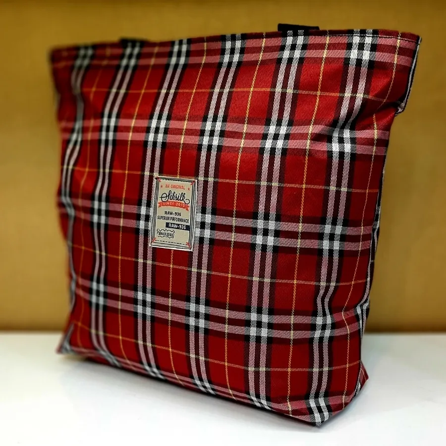 کیف Burberry قرمز