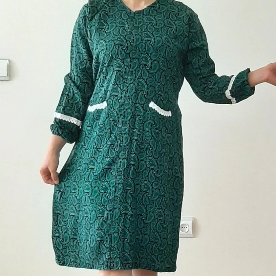 مانتو نخی جلو بسته