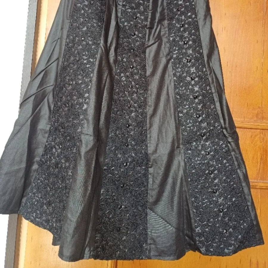 دامن ترک دار مجلسی