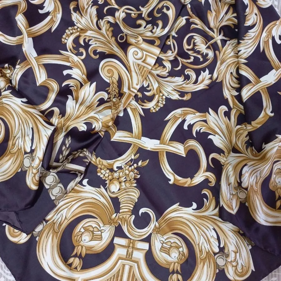 روسری ساتن