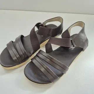 کفش تابستونی