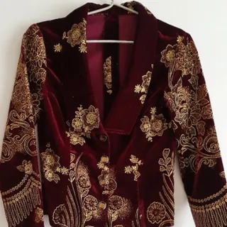 کت و دامن مخمل طلاکوب