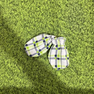 دستکش نوزادی