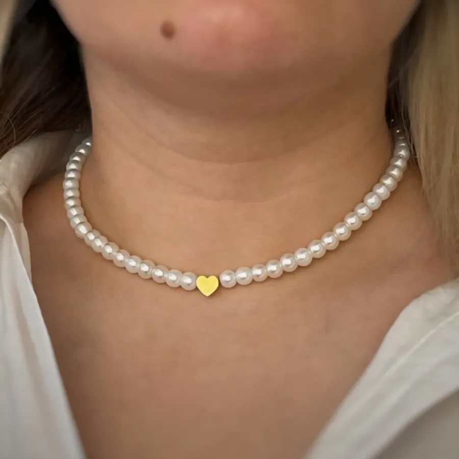 گردنبند مروارید و قلب