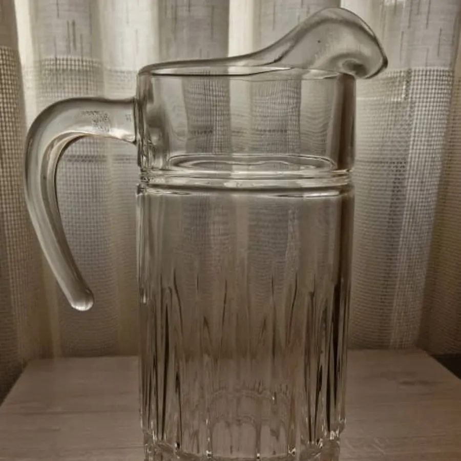 پارچ  فرانسوی