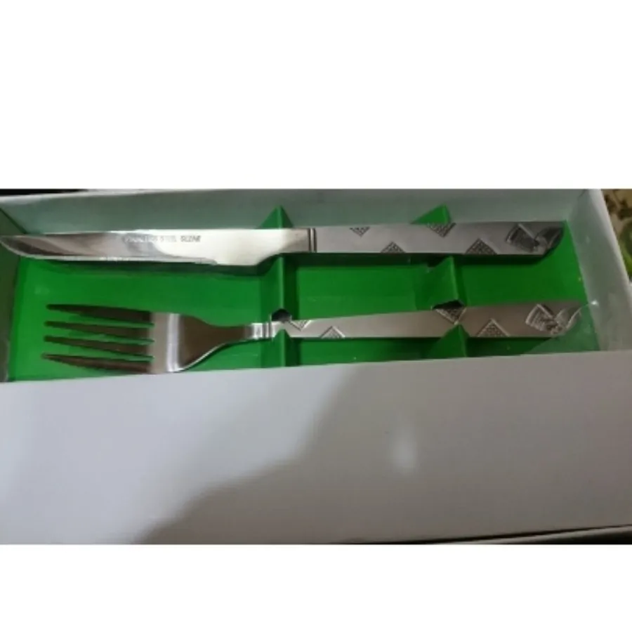 کارد و چنگال استیل