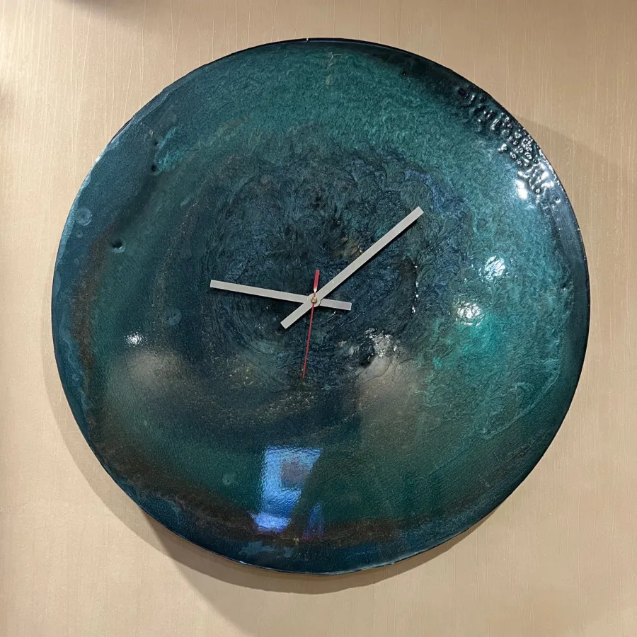 ساعت دیواری