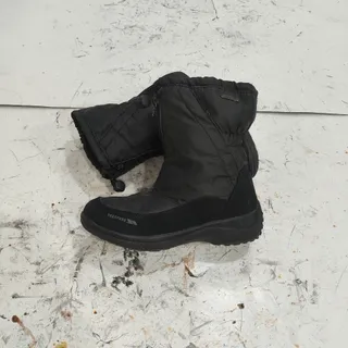 بوت ضد آب وارداتی