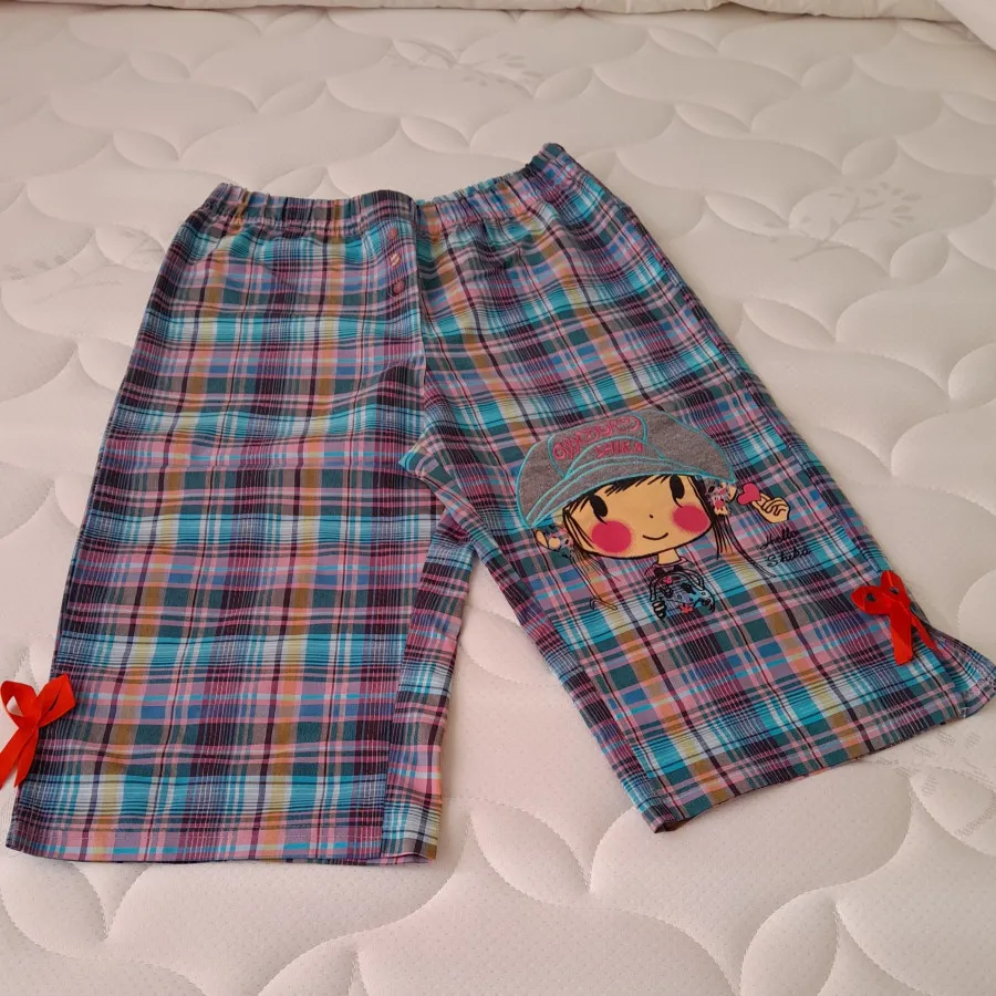 شلوارک زنانه