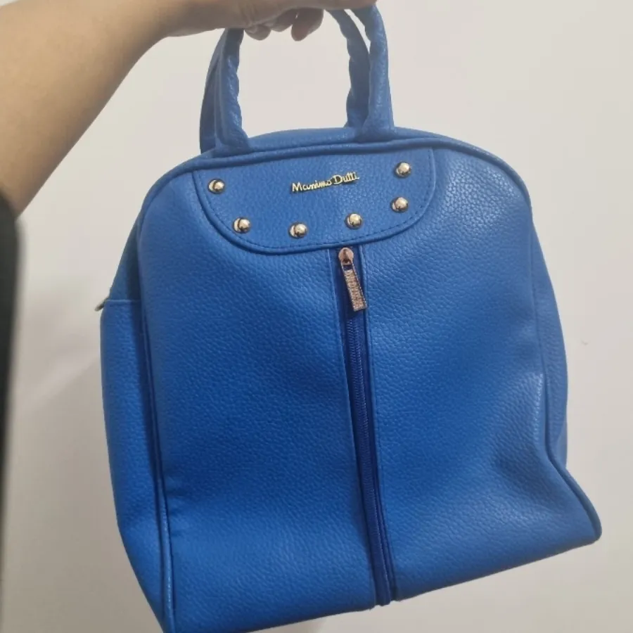 کیف آبی خوش رنگ و جا دار