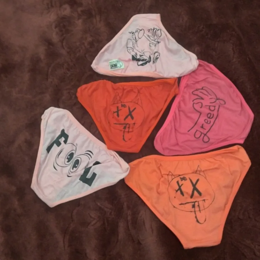 شورت دخترانه