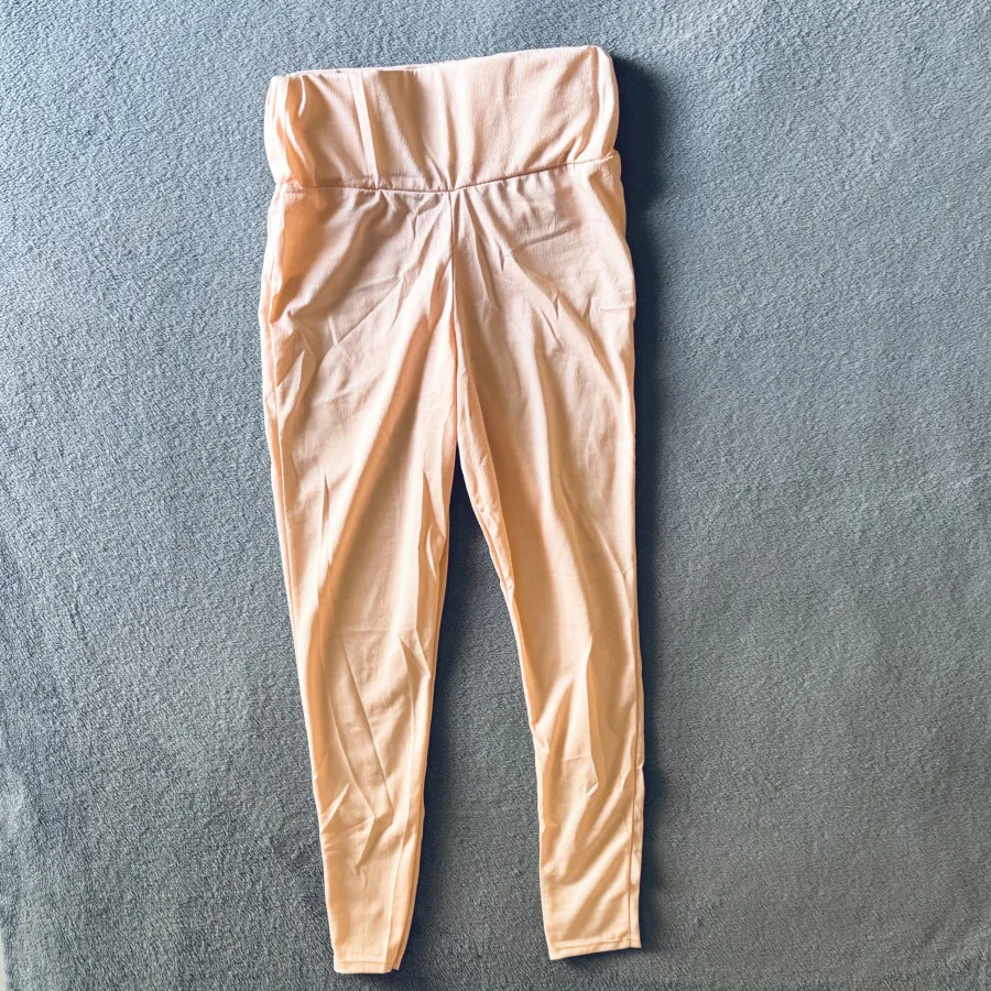 لگینگ صورتی کمرنگ