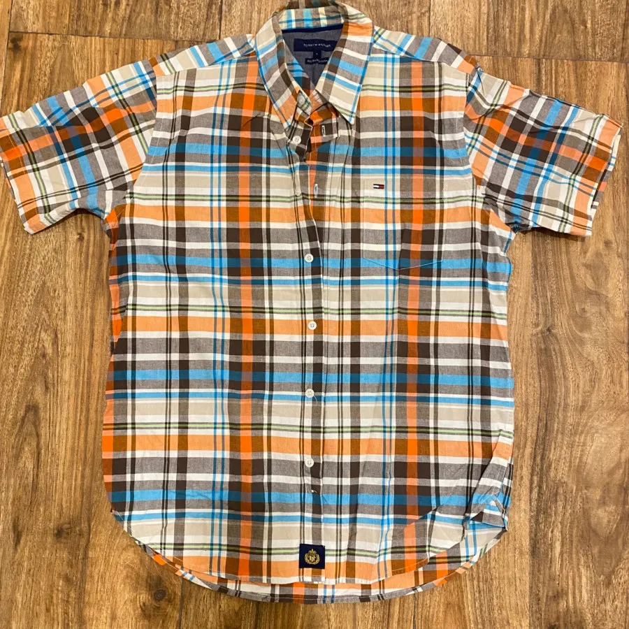 پیراهن آستین کوتاه مردانه