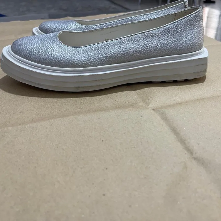 کفش وارداتی