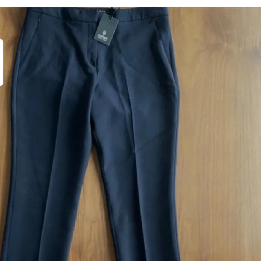 شلوار سرمه ای سالیان