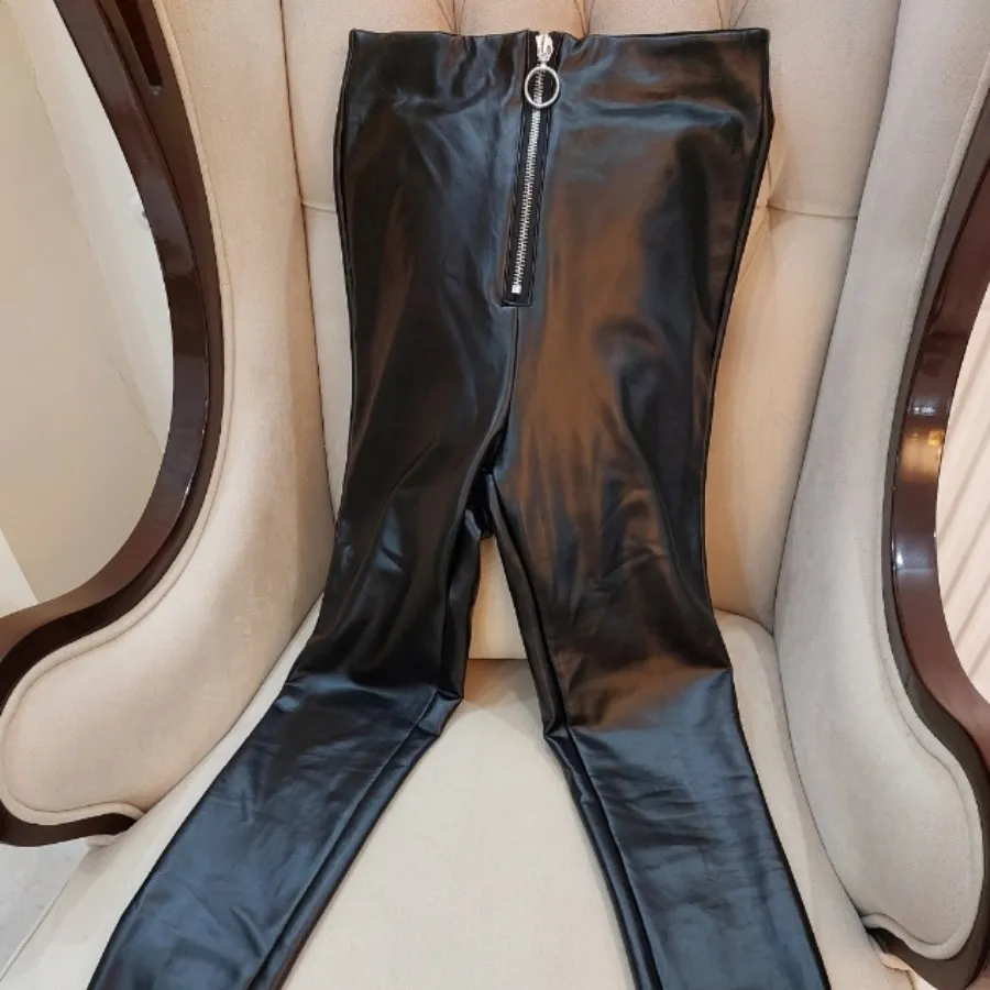 شلوار چرم برند hello miss