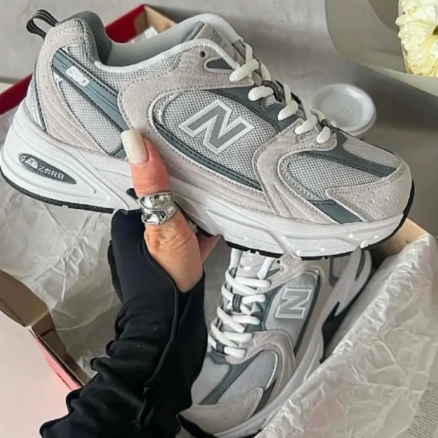 کفش نیو بالانس