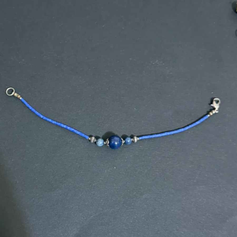 دستبند سنگی