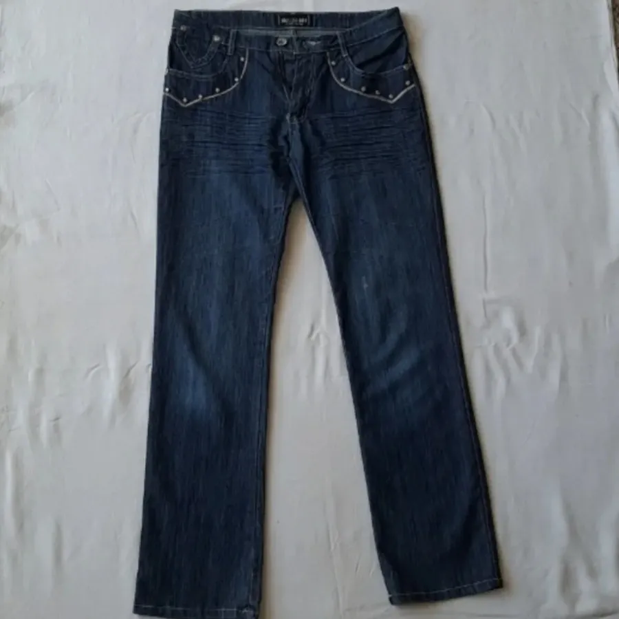 شلوار لی زنانه