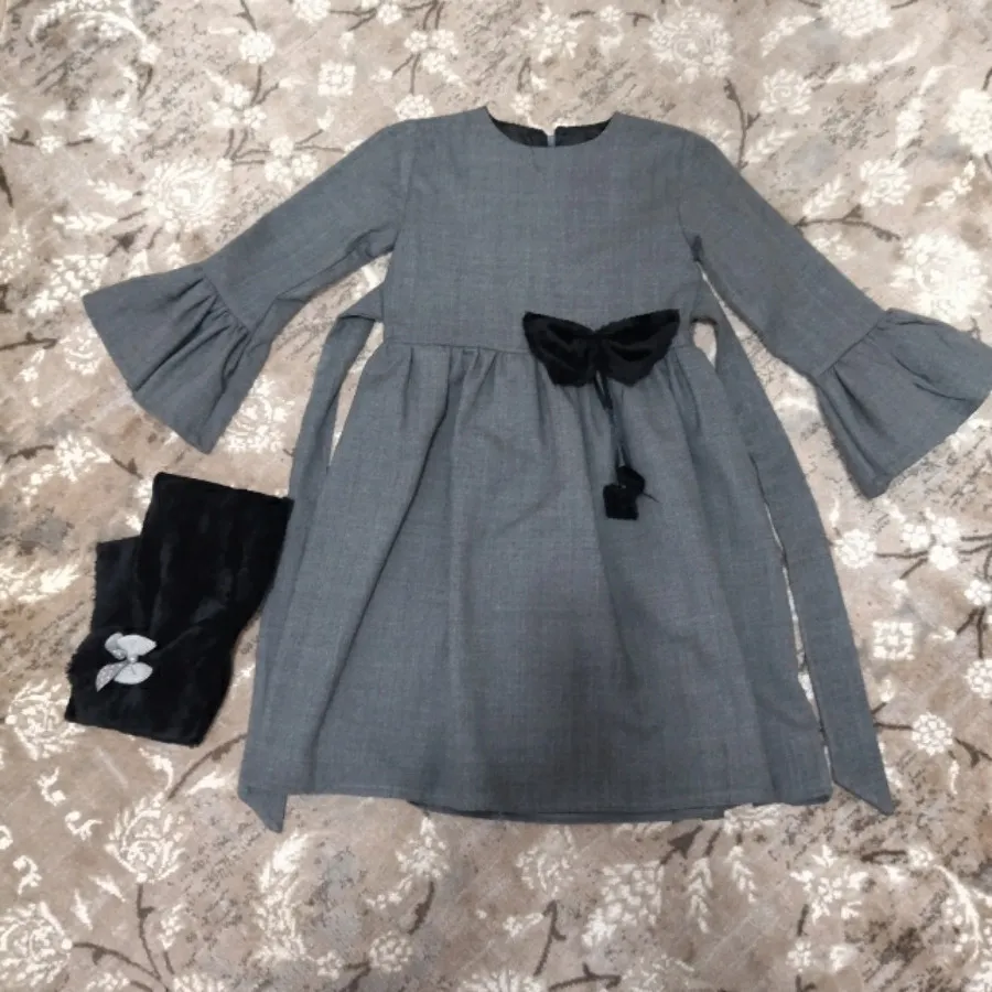 پیراهن دخترانه