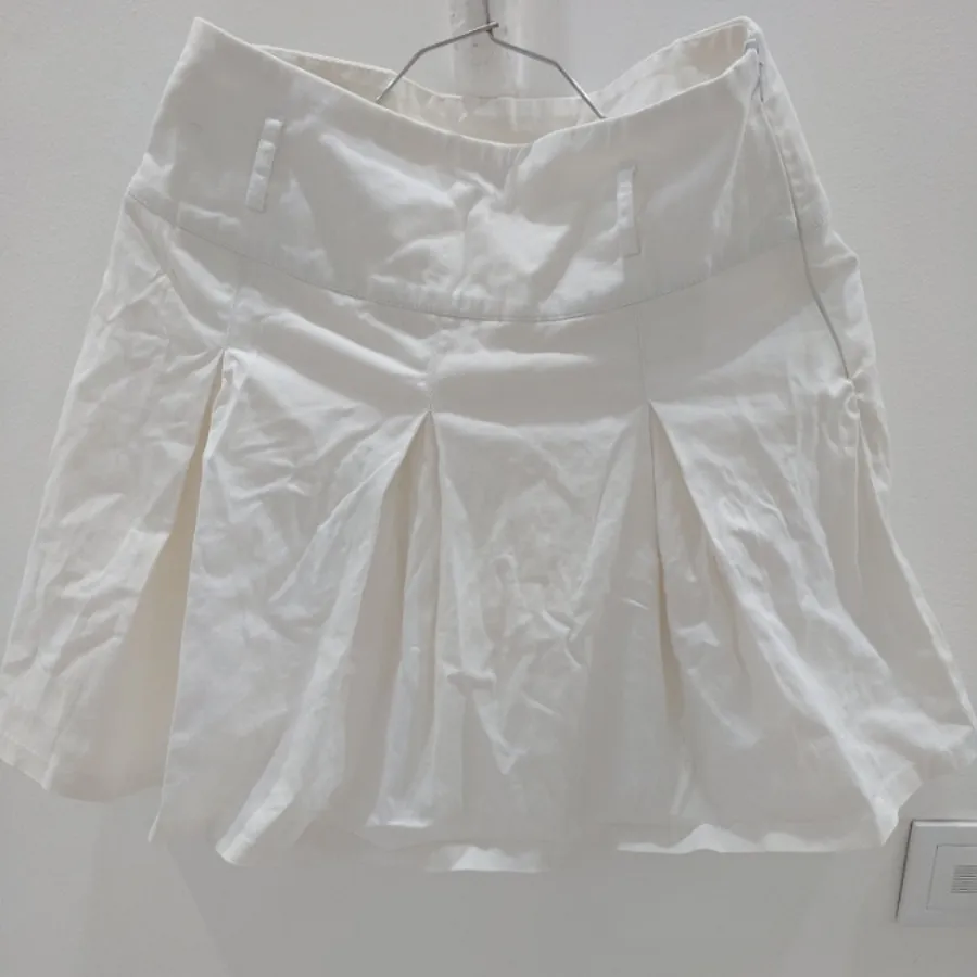 دامن سفید خارجی