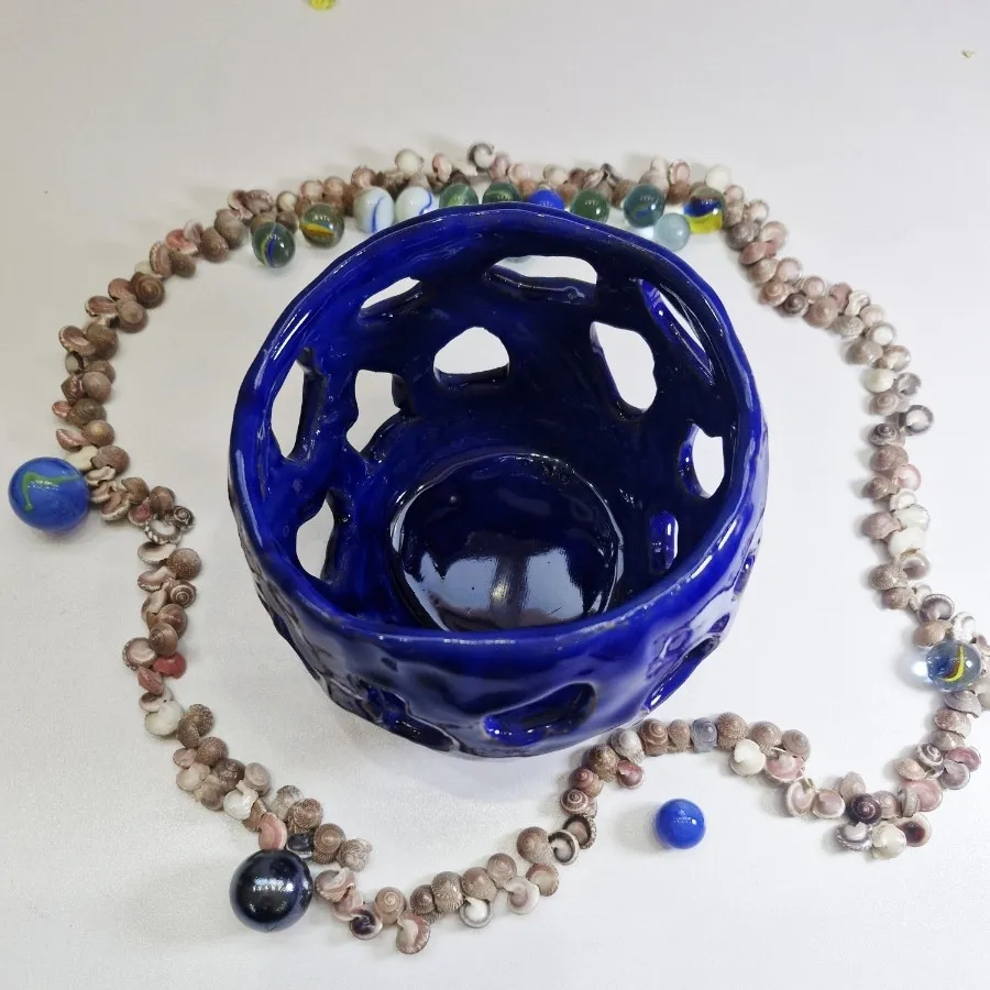 وارمر بزرگ کنده کاری شده