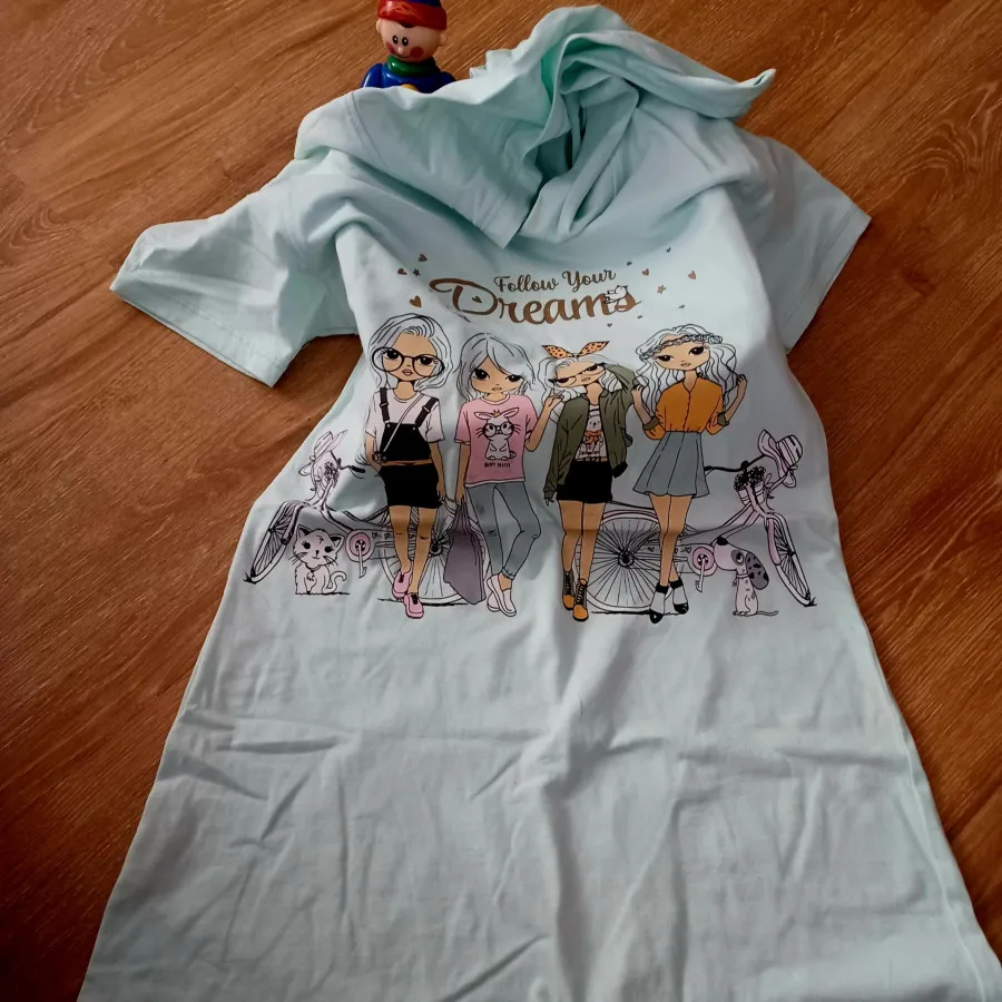 پیراهن نخی کلاهدار