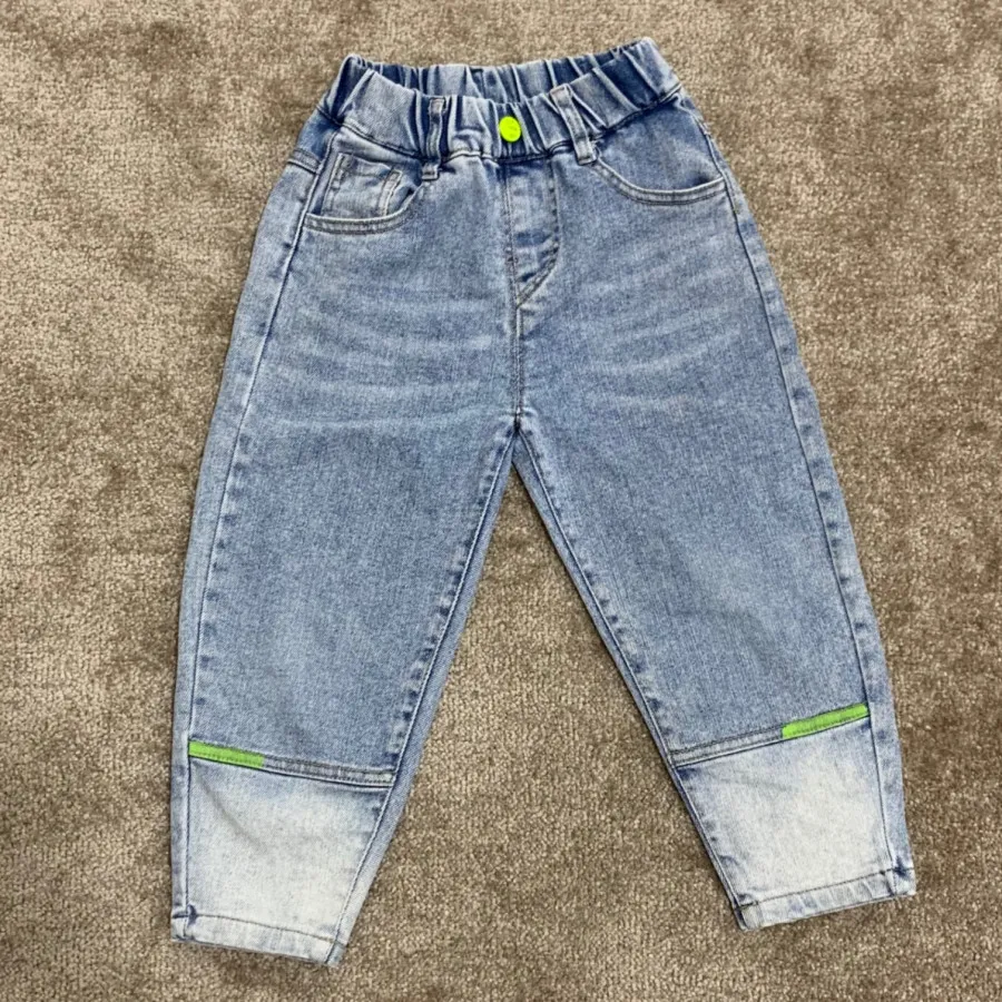 شلوار جین بچگانه