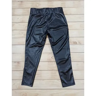 شلوار طرح چرمی زنانه