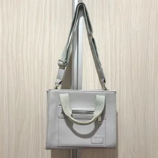 کیف دوشی دستی