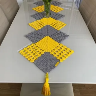 رومیزی/رانر شیک