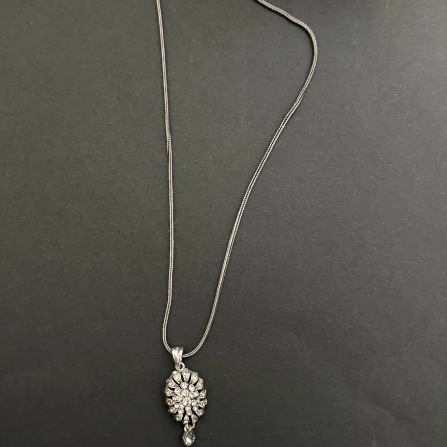 گردنبند مجلسی