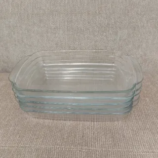 مرغ خوری لومینارک فرانسه