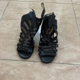 کفش مجلسی و کژوال