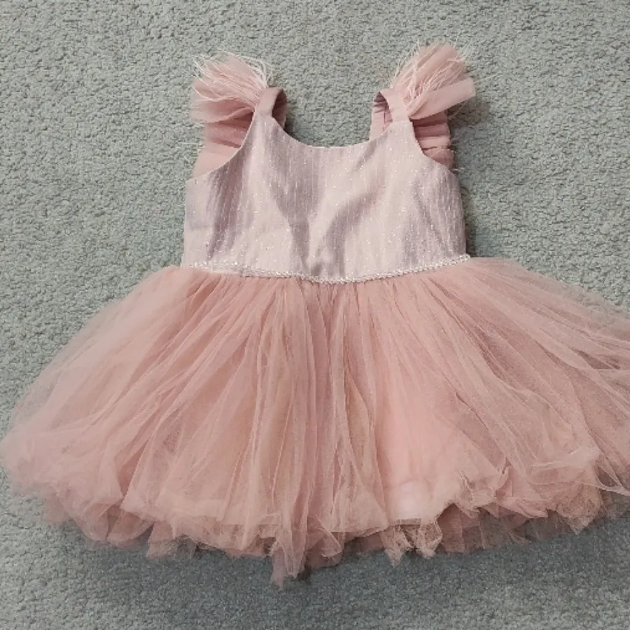 پیرهن دخترانه