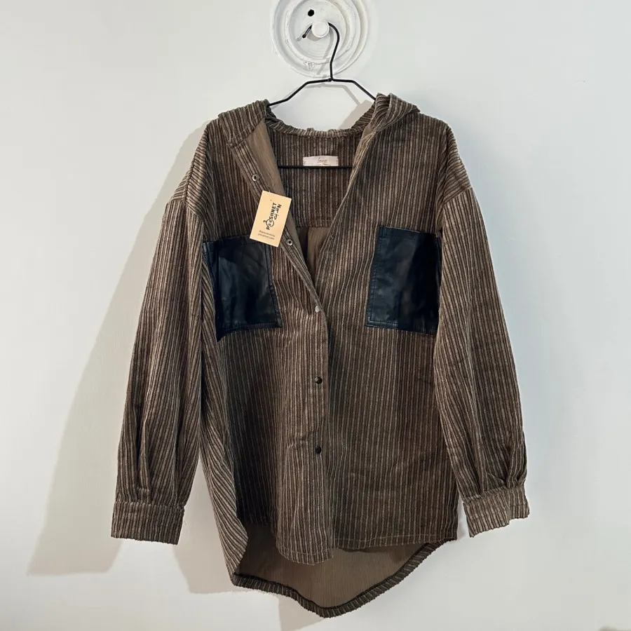 مانتوکلاهدار