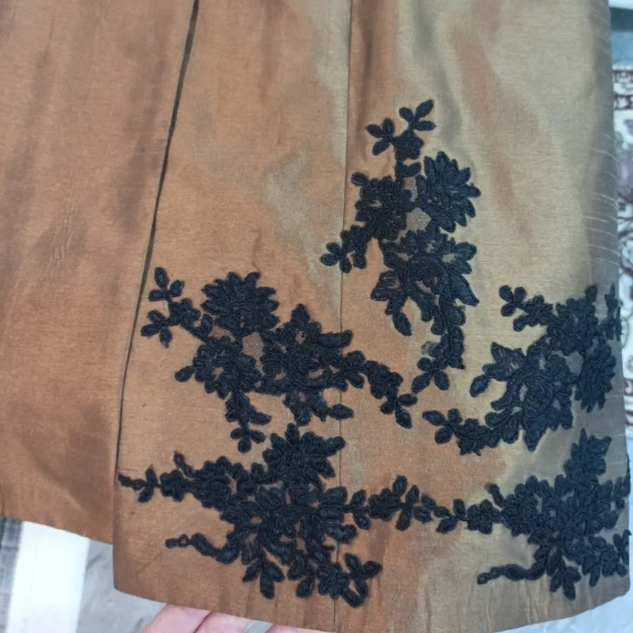 مانتو طرحدار