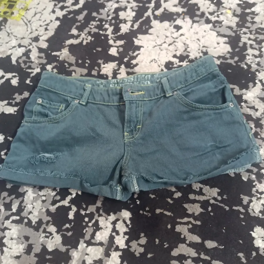 شلوارک کتان با هر قیمتی