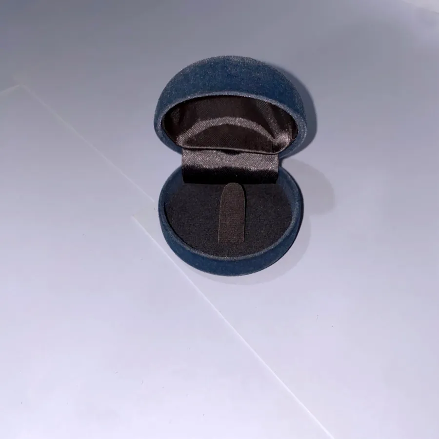 جعبه کادوی حلقه لاکچری