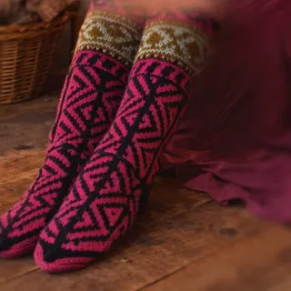 جوراب پشمی ساق بلند